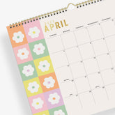 fun and playful daisy pattern on this 15x12 monthly academic calendar