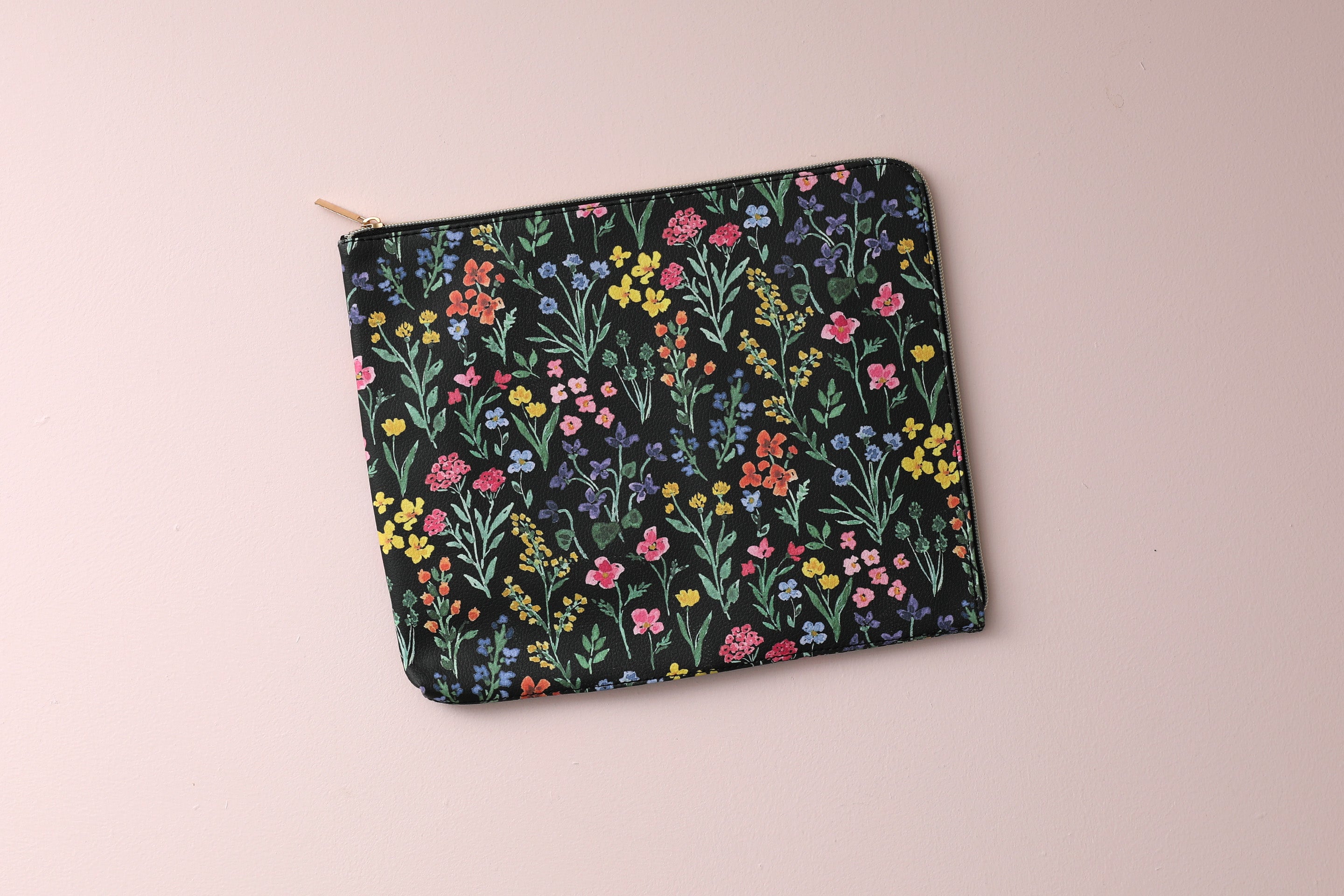 8x10 floral accessory pouch with a zipper enclosure